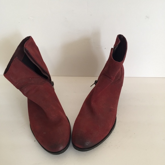 Dolce Vita Red suede high heeled booties - Picture 3 of 7